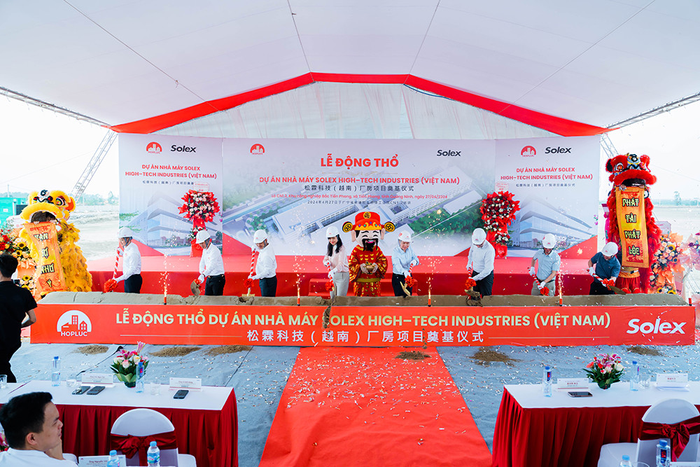 NQH02092(1)(1)(2).jpg NQH02092(1)(1)(2).jpg