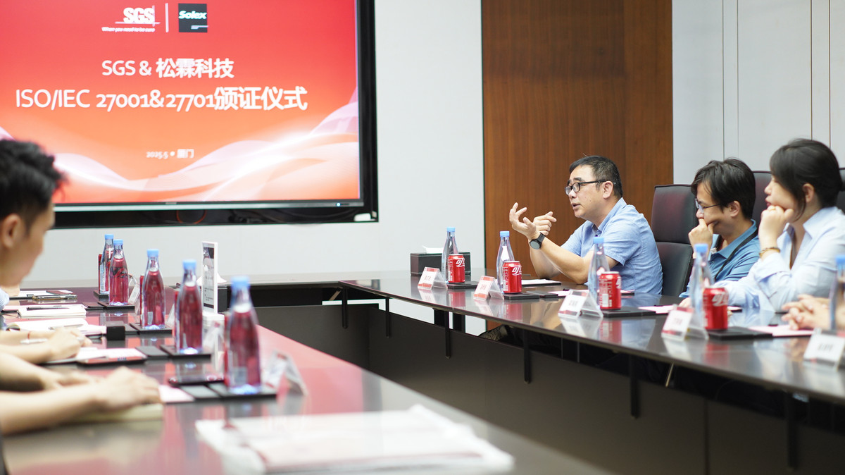 DSC09733(1).jpg DSC09733(1).jpg